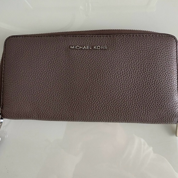 Michael Kors Taupe Leather Accessory - Picture 1 of 7